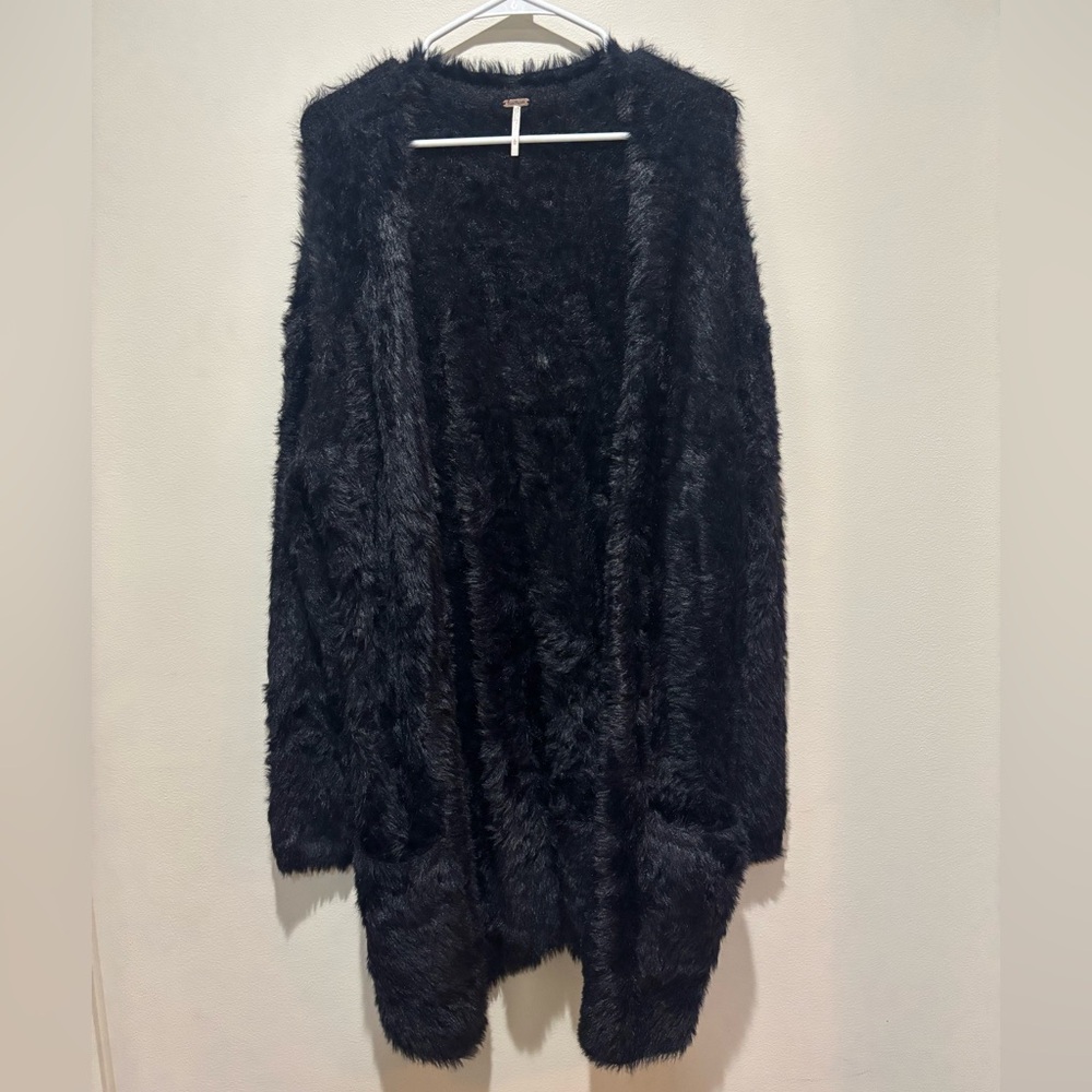 Free People Faux Fur Cardigan Sweater in Black, Women’s Size Large - Picture 3 of 10